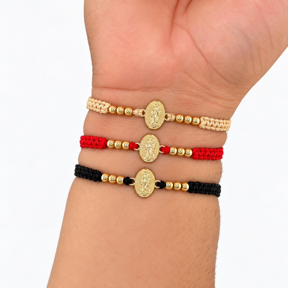 Pulsera Virgen de Guadalupe en colores beige, rojo y negro